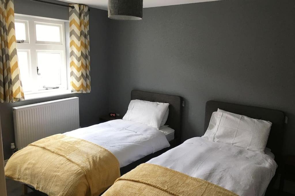 נורת' וולסהאם Stylish 2 Bed Apart In The Heart Of North Norfolk מראה חיצוני תמונה
