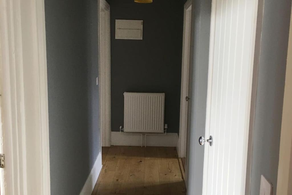 נורת' וולסהאם Stylish 2 Bed Apart In The Heart Of North Norfolk מראה חיצוני תמונה